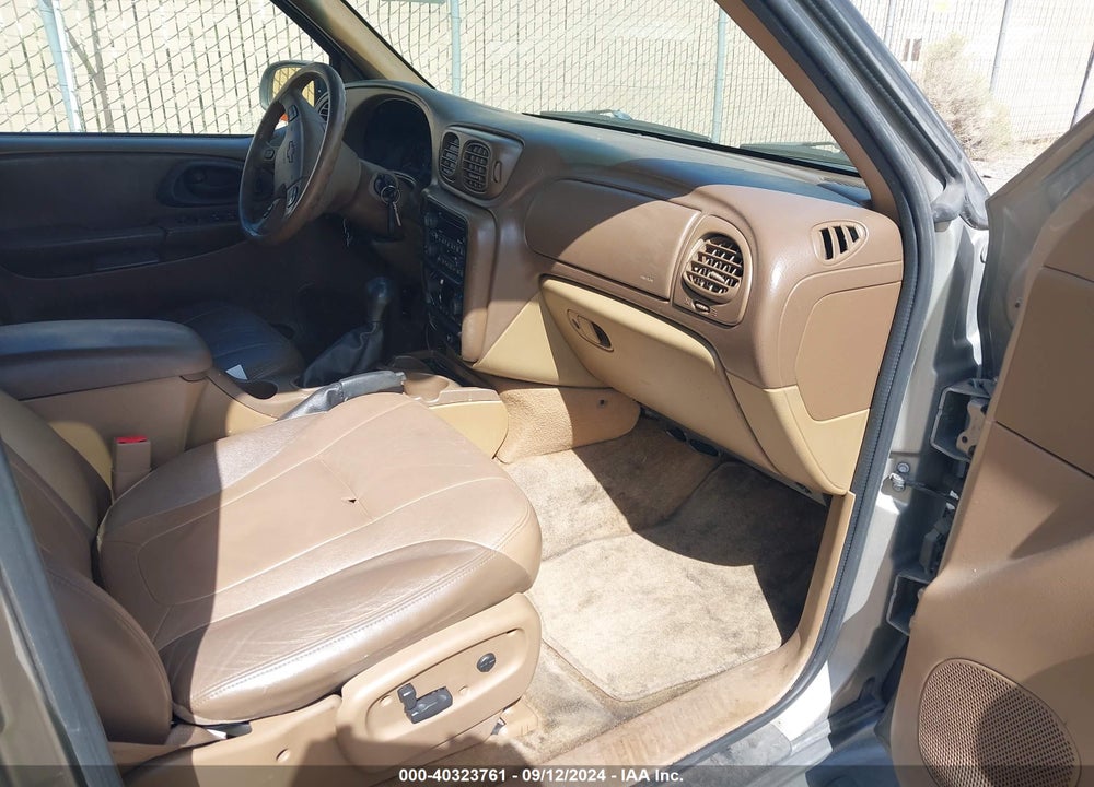 2002 CHEVROLET TRAILBLAZER LTZ VIN: 1GNDT13S922474667