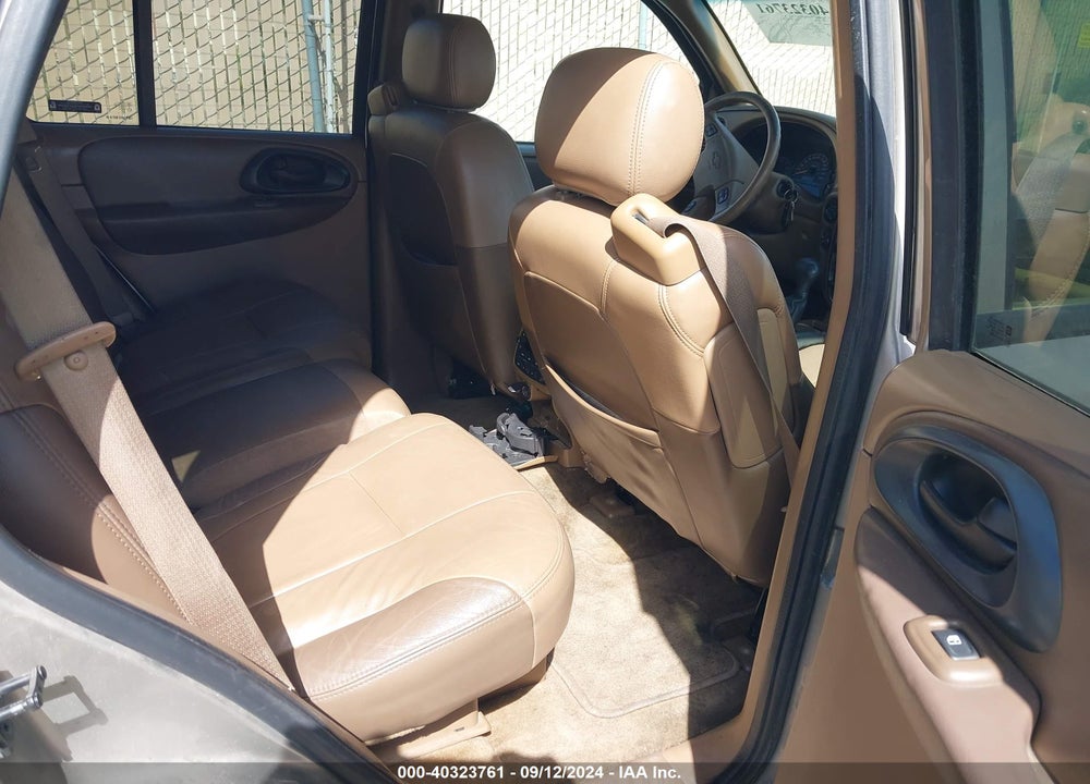 2002 CHEVROLET TRAILBLAZER LTZ VIN: 1GNDT13S922474667