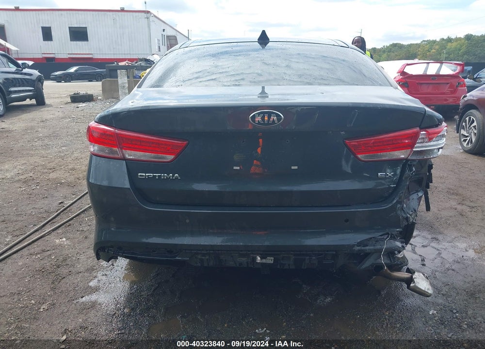 2016 KIA OPTIMA EX VIN: 5XXGU4L34GG011415
