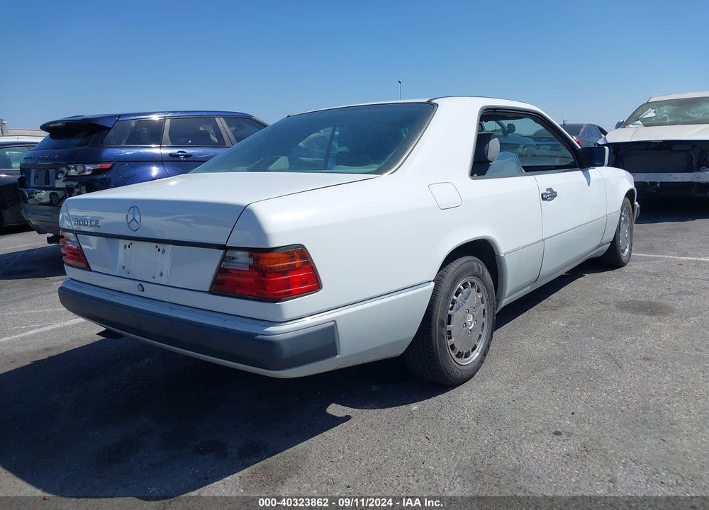1991 MERCEDES-BENZ 300 CE VIN: WDBEA51D4MB340133