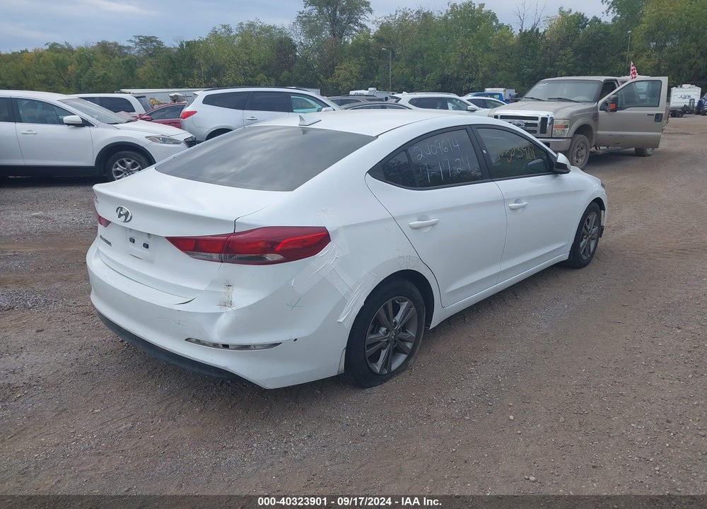 2018 HYUNDAI ELANTRA SEL VIN: 5NPD84LF7JH232892