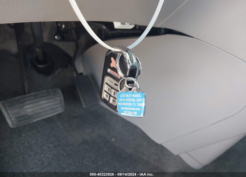 2016 HONDA ODYSSEY EX-L VIN: 5FNRL5H6XGB100607