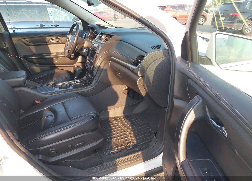 2017 CHEVROLET TRAVERSE 2LT VIN: 1GNKVHKDXHJ101018