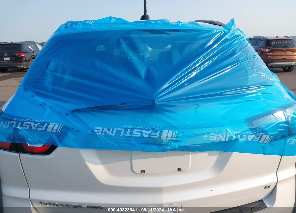 2017 CHEVROLET TRAVERSE 2LT VIN: 1GNKVHKDXHJ101018