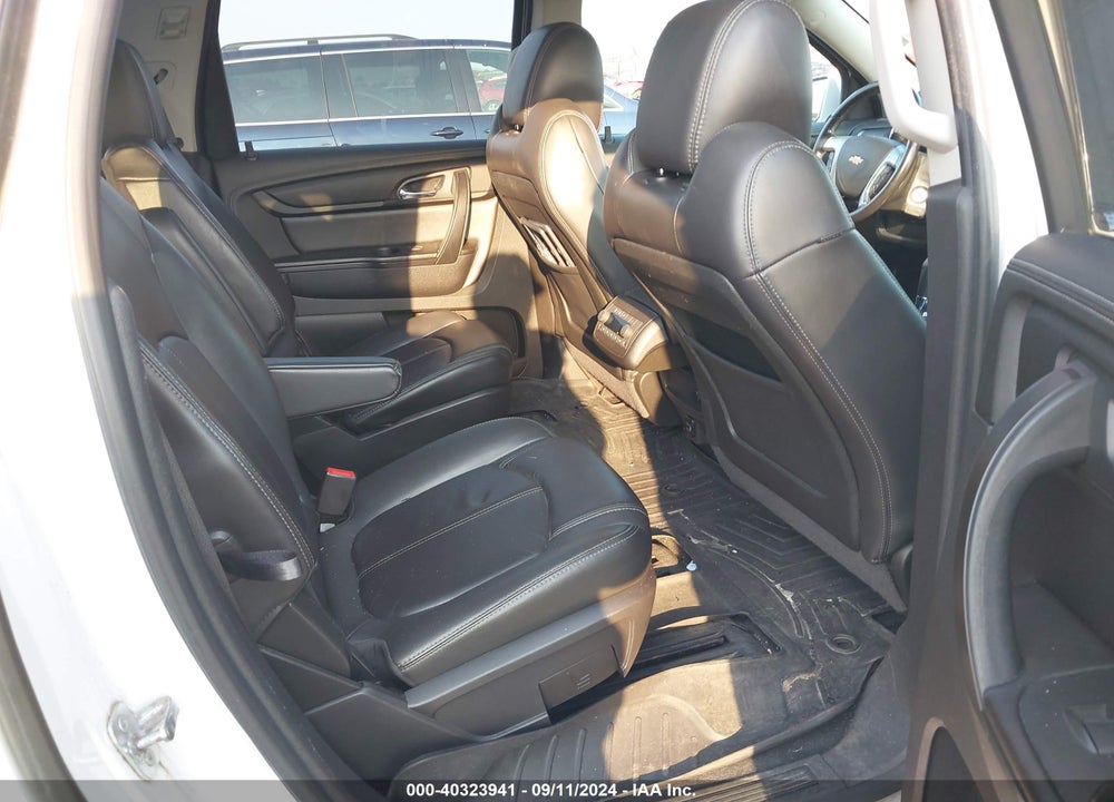 2017 CHEVROLET TRAVERSE 2LT VIN: 1GNKVHKDXHJ101018
