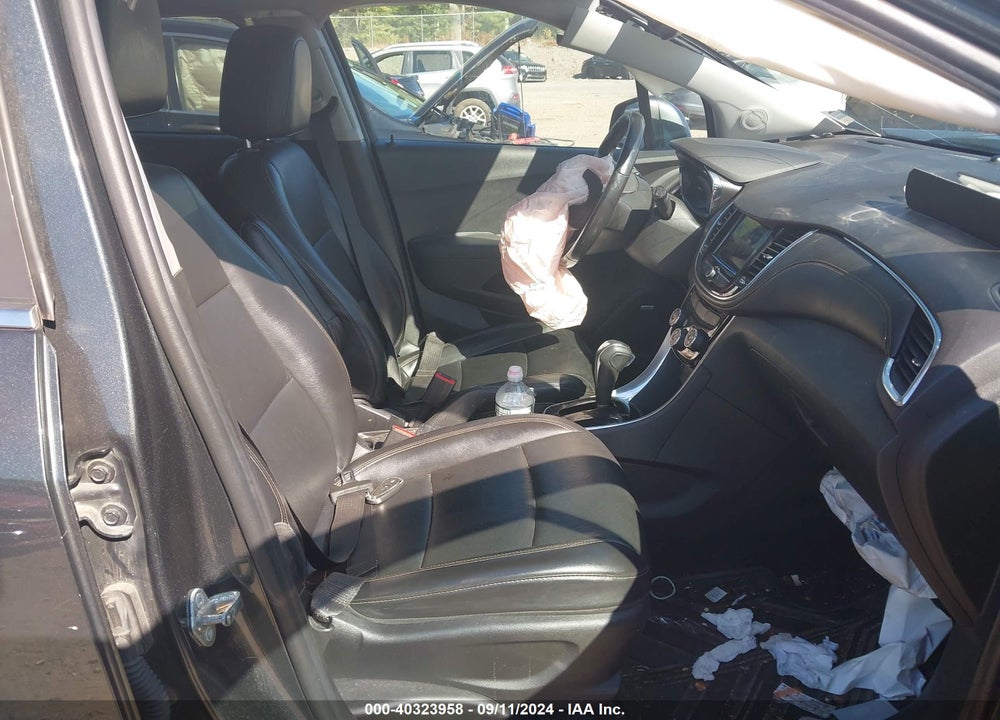 2019 CHEVROLET TRAX PREMIER VIN: 3GNCJRSB5KL377739