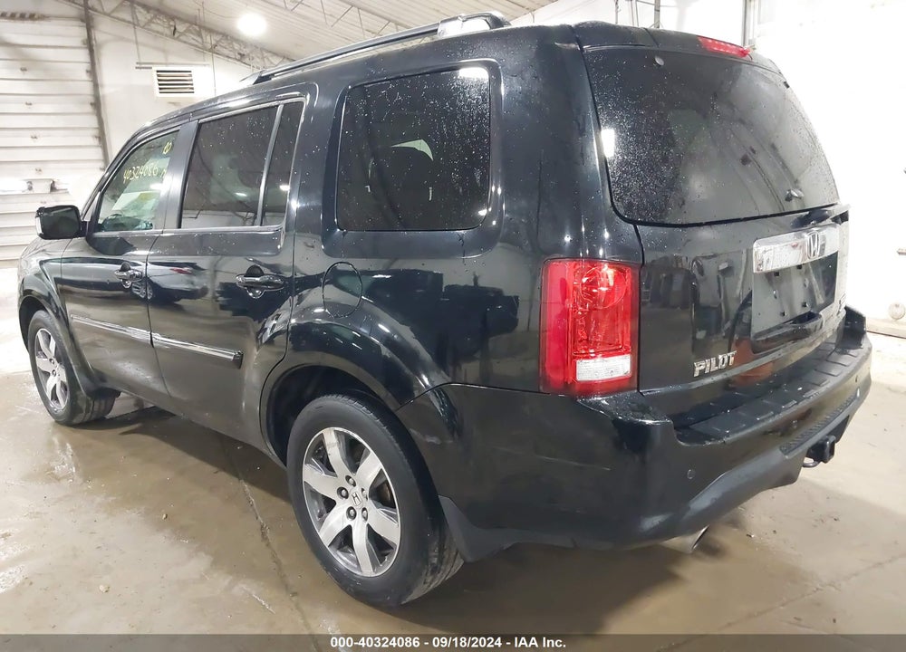 2012 HONDA PILOT TOURING VIN: 5FNYF4H90CB053508