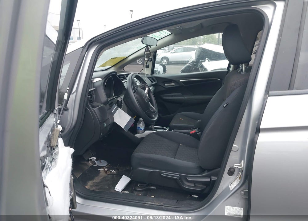 2017 HONDA FIT LX VIN: JHMGK5H54HS001608