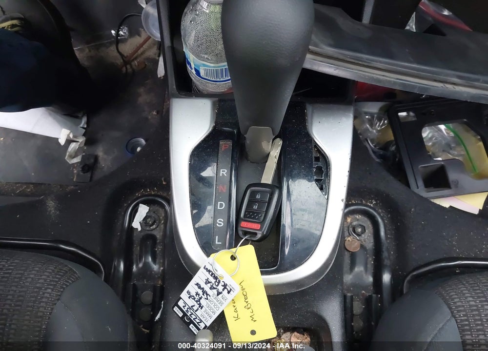 2017 HONDA FIT LX VIN: JHMGK5H54HS001608