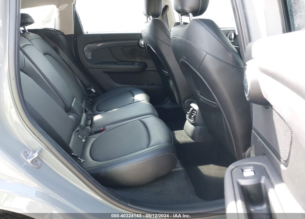 2018 MINI COUNTRYMAN COOPER S VIN: WMZYT3C33J3E00610