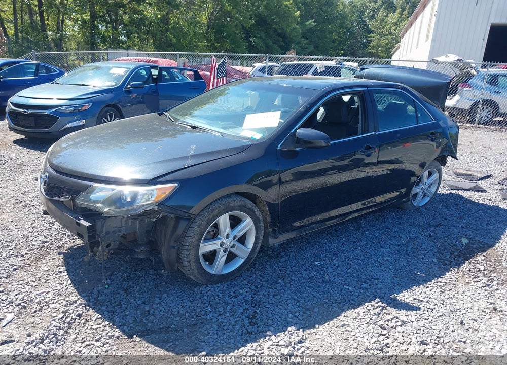 2012 TOYOTA CAMRY SE VIN: 4T1BF1FK3CU087553