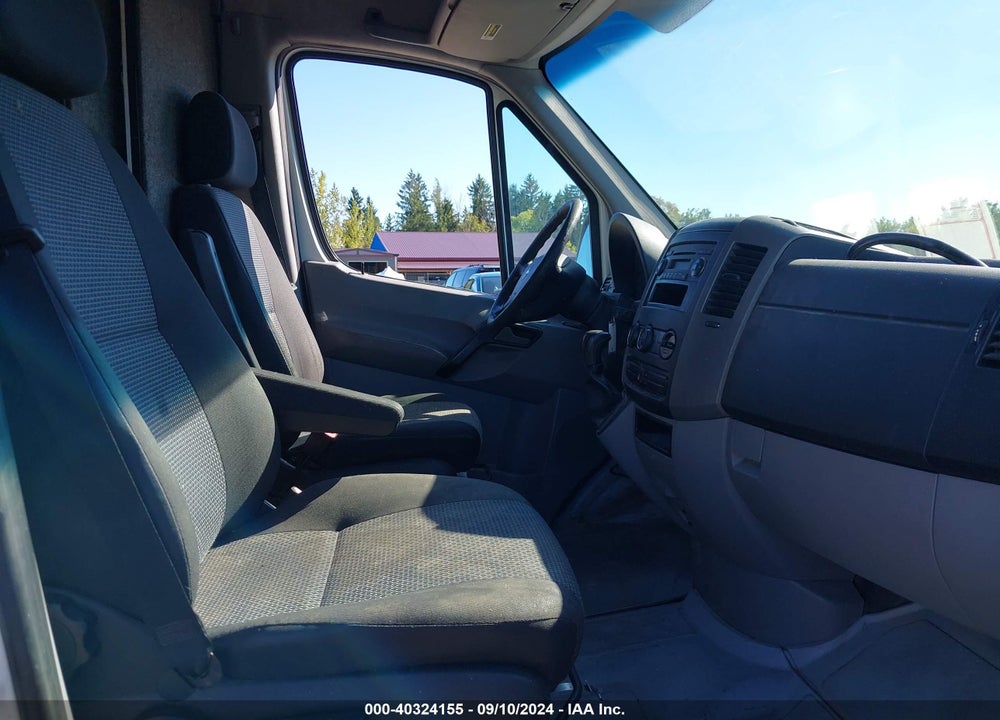 2010 FREIGHTLINER SPRINTER 2500 VIN: WDYPE8CC8A5451738