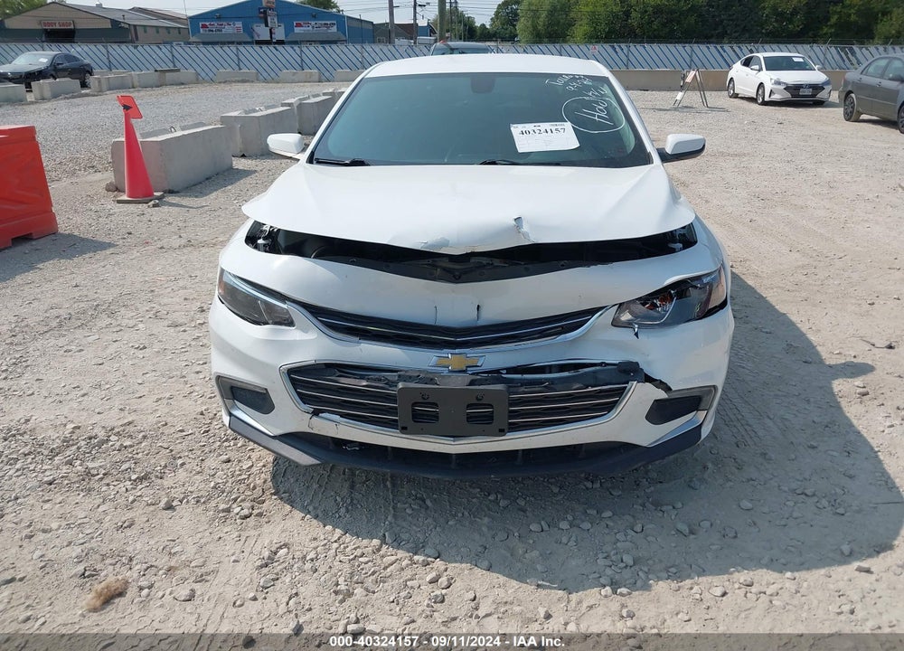 2018 CHEVROLET MALIBU LT VIN: 1G1ZD5ST5JF250325