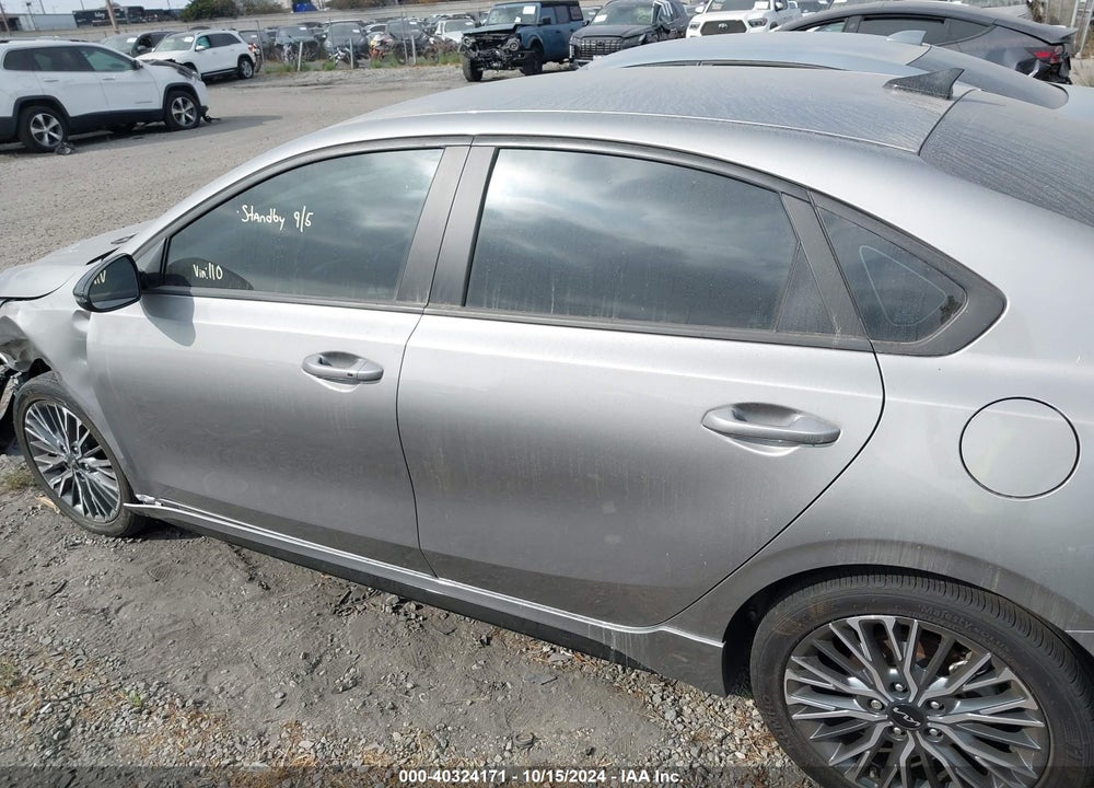 2023 KIA FORTE GT LINE VIN: 3KPF54AD7PE594110