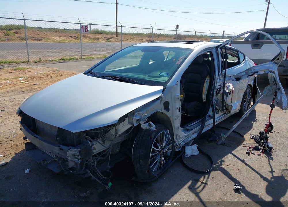 2018 HYUNDAI ELANTRA SPORT VIN: KMHD04LB8JU534231