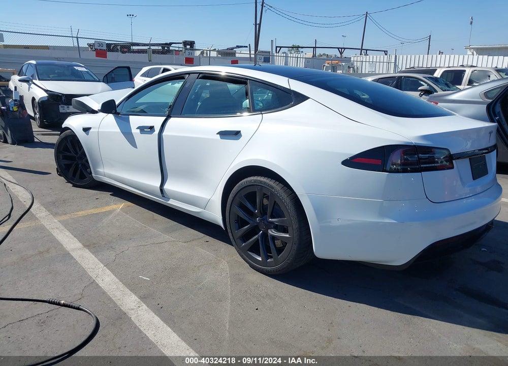 2022 TESLA MODEL S DUAL MOTOR ALL-WHEEL DRIVE VIN: 5YJSA1E53NF492371