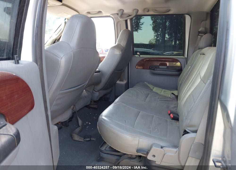 2005 FORD F-350 LARIAT/XL/XLT VIN: 1FTWW31P35EA91216