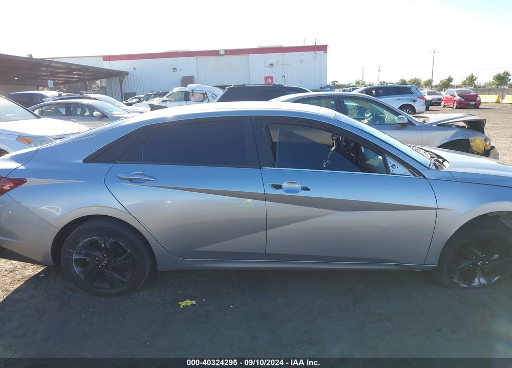 2021 HYUNDAI ELANTRA SEL VIN: 5NPLM4AG7MH038080