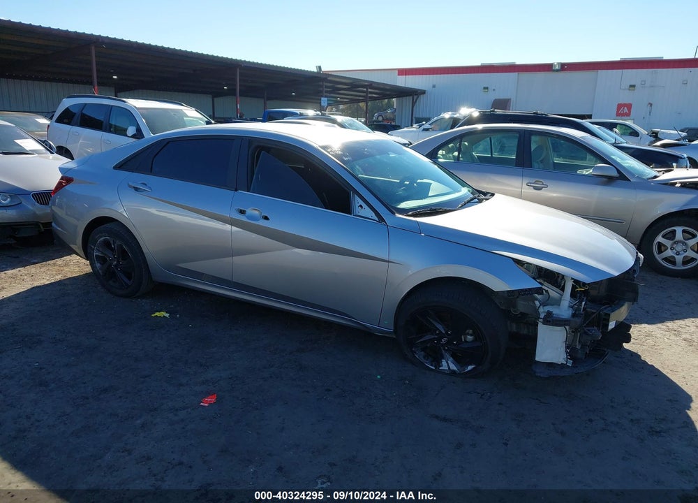 2021 HYUNDAI ELANTRA SEL VIN: 5NPLM4AG7MH038080