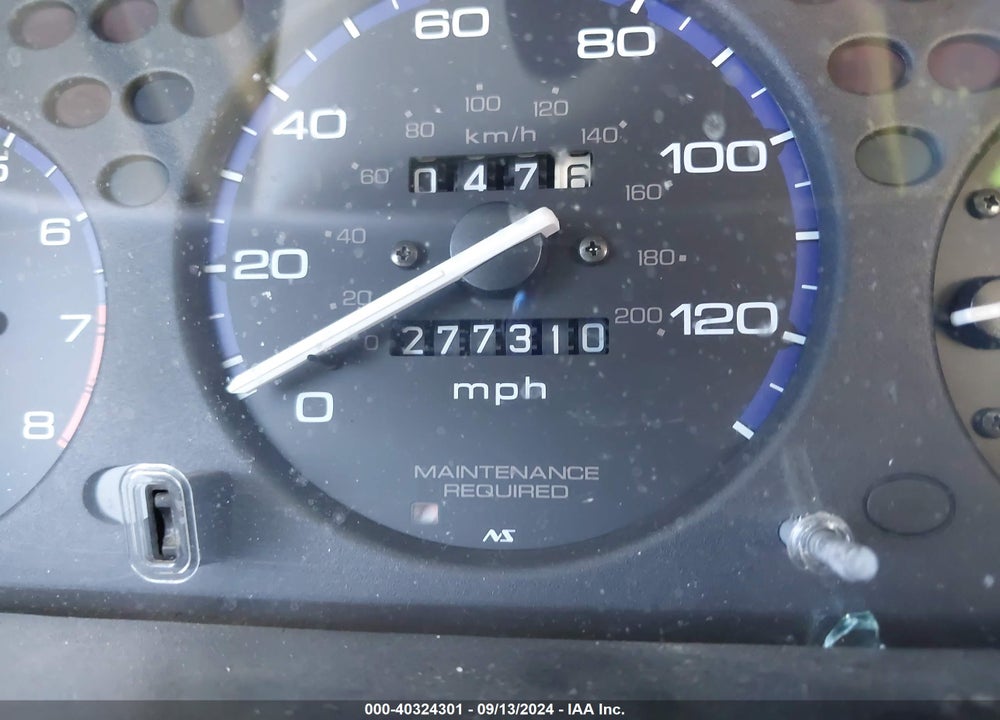 1998 HONDA CIVIC LX VIN: 2HGEJ6673WH553662