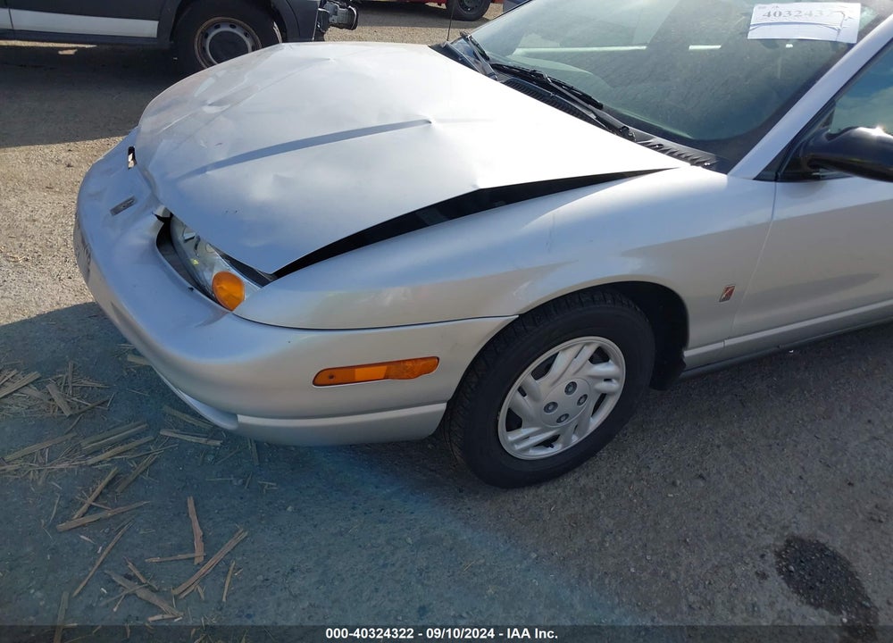 2002 SATURN S-SERIES SL VIN: 1G8ZF52872Z172993