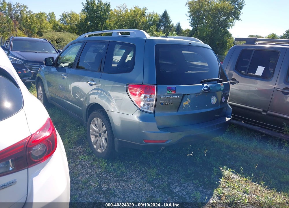 2013 SUBARU FORESTER 2.5X TOURING VIN: JF2SHAGC6DH405392