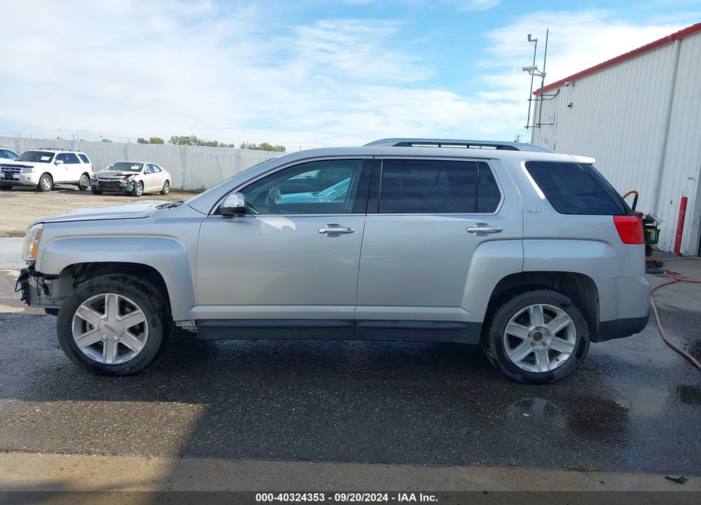 2011 GMC TERRAIN SLT-2 VIN: 2CTFLXE53B6398902