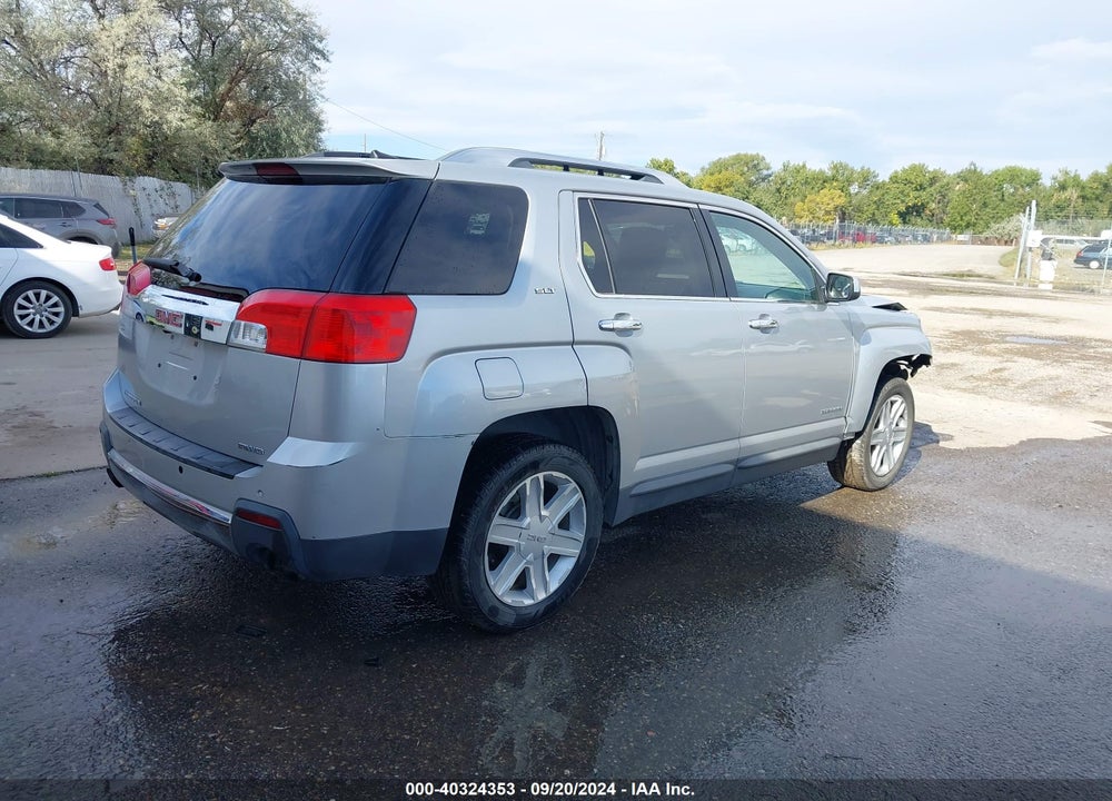 2011 GMC TERRAIN SLT-2 VIN: 2CTFLXE53B6398902