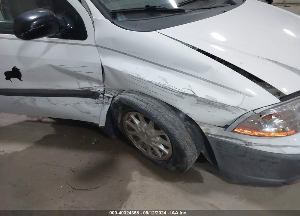 2001 FORD WINDSTAR LX VIN: 2FMZA51471BA94649