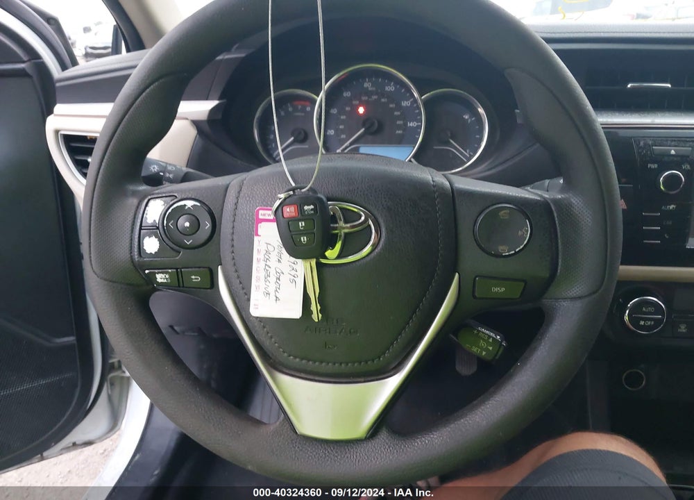 2015 TOYOTA COROLLA LE VIN: 5YFBURHE9FP244262