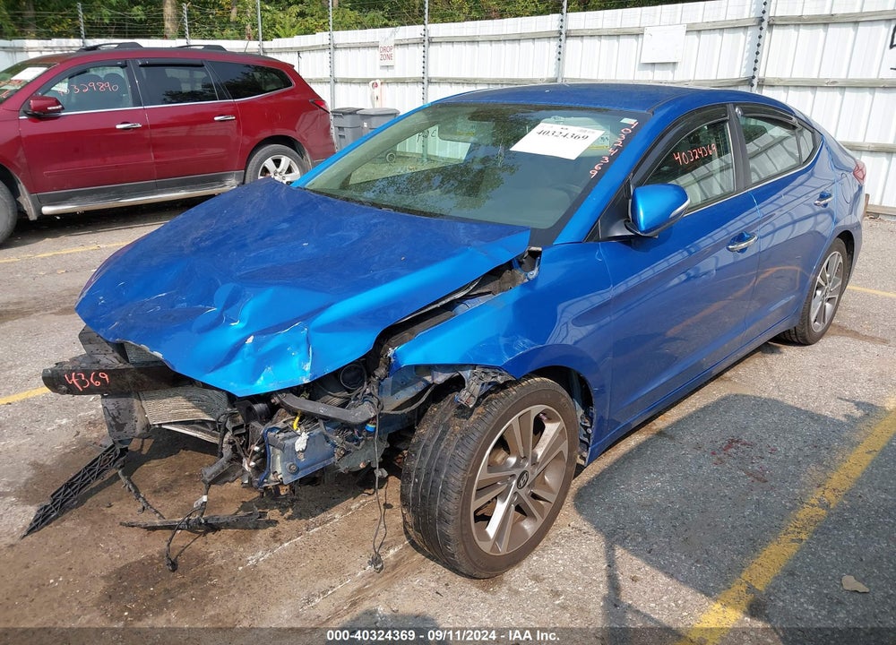 2017 HYUNDAI ELANTRA VIN: KMHD84LF3HU268364