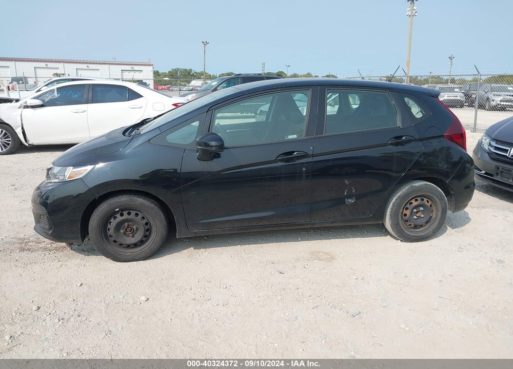 2018 HONDA FIT LX VIN: 3HGGK5H48JM734771
