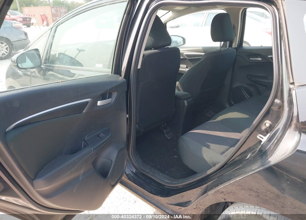 2018 HONDA FIT LX VIN: 3HGGK5H48JM734771