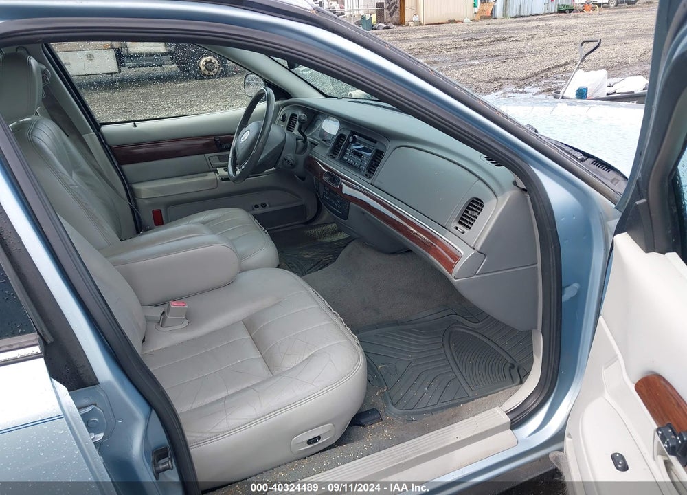 2003 MERCURY GRAND MARQUIS LS VIN: 2MEFM75W43X610072