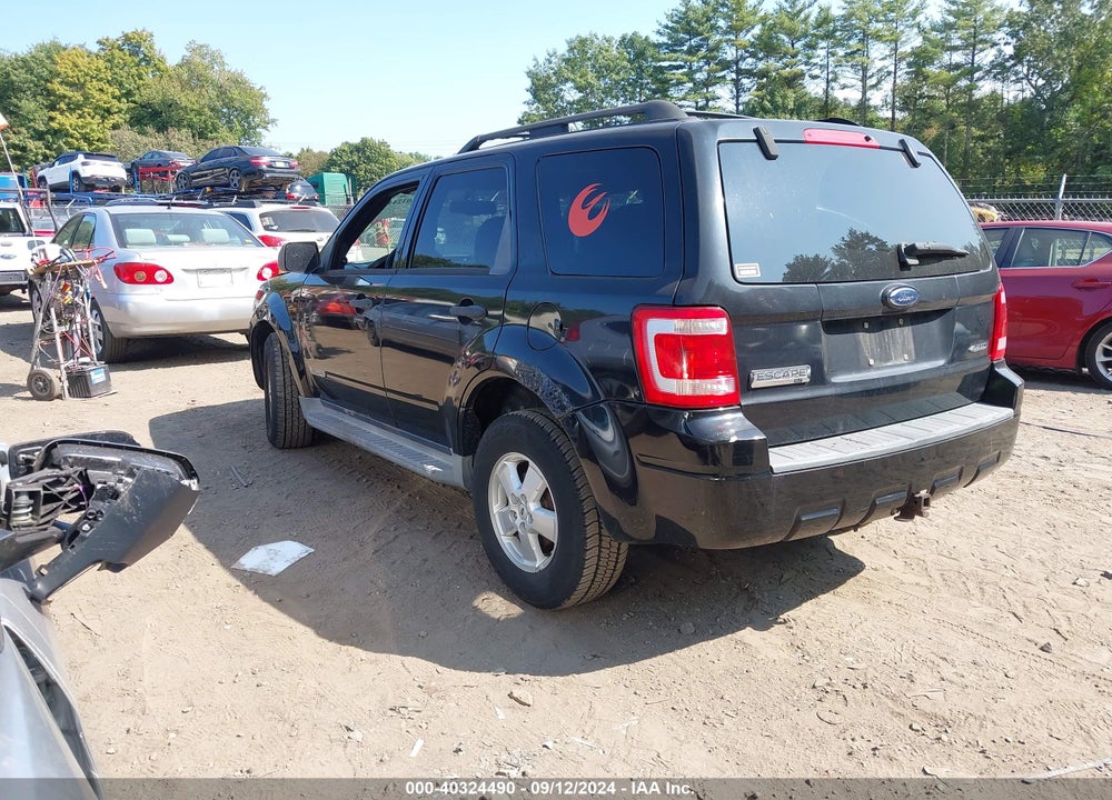 2008 FORD ESCAPE XLT VIN: 1FMCU93128KE64297