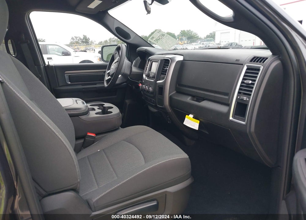 2024 RAM 1500 CLASSIC WARLOCK 4X2 5'7 BOX VIN: 1C6RR6LG4RS123348