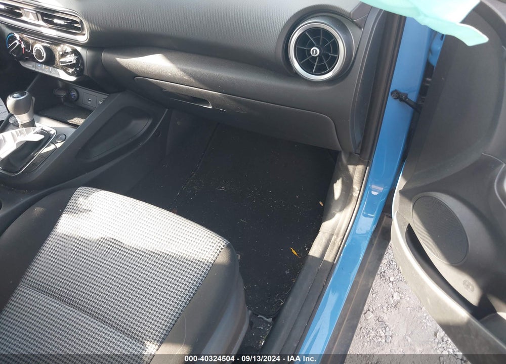 2022 HYUNDAI KONA SE VIN: KM8K2CAB9NU889851