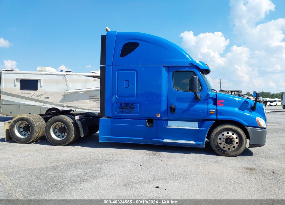 2017 FREIGHTLINER CASCADIA 125 VIN: 3AKJGLBG3HSJB4296