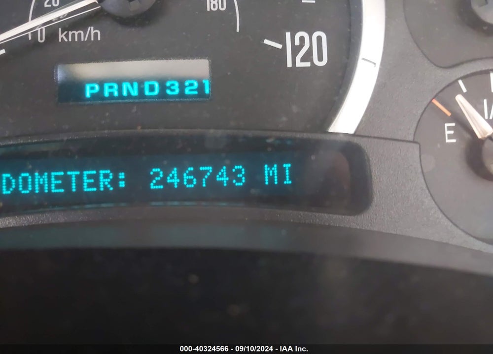 2005 CADILLAC ESCALADE STANDARD VIN: 1GYEC63T95R103162