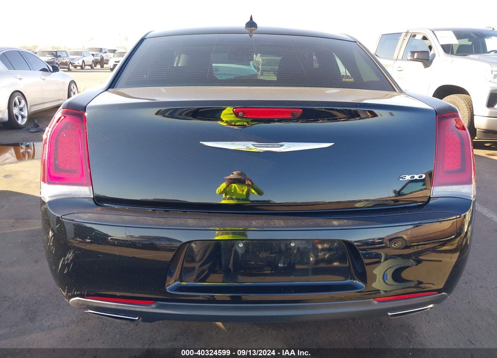 2019 CHRYSLER 300 TOURING VIN: 2C3CCAAG6KH601485