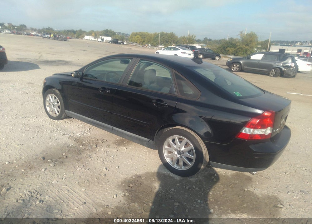 2006 VOLVO S40 T5 VIN: YV1MS682862182526
