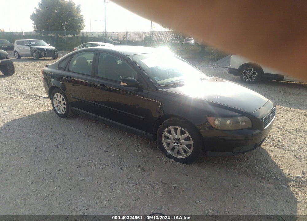 2006 VOLVO S40 T5 VIN: YV1MS682862182526