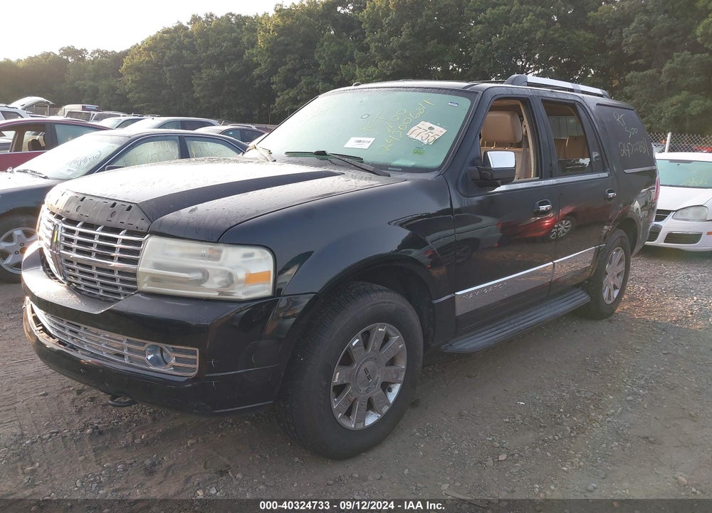 2008 LINCOLN NAVIGATOR VIN: 5LMFU27588LJ10132