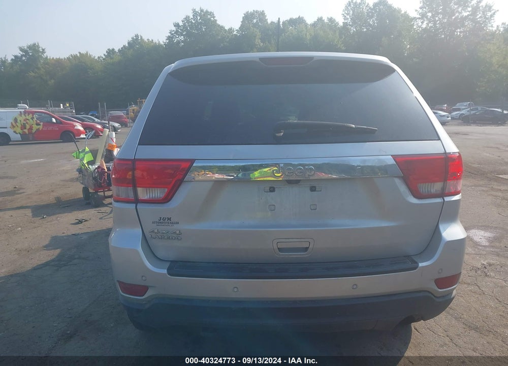 2013 JEEP GRAND CHEROKEE VIN: 1C4RJFAG1DC542568