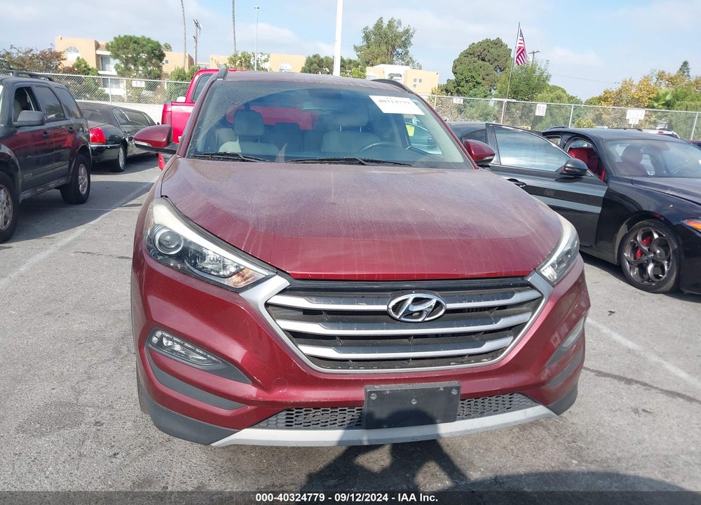 2017 HYUNDAI TUCSON SPORT VIN: KM8J33A28HU461203
