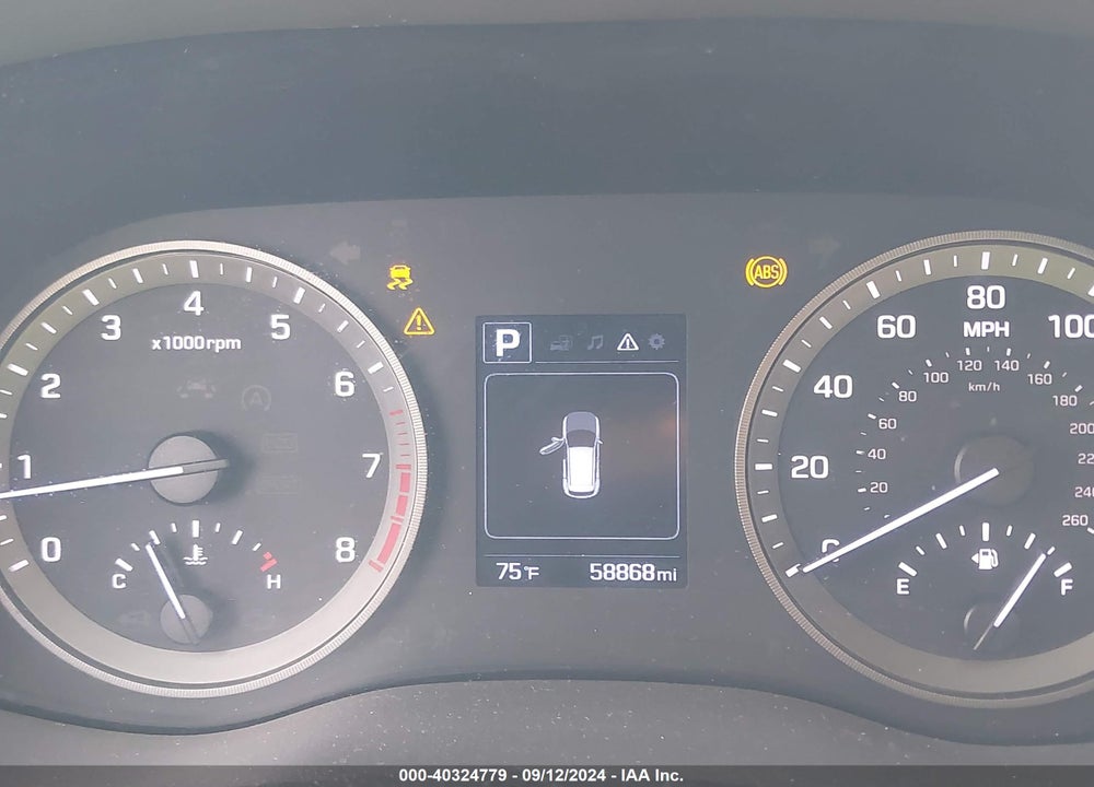 2017 HYUNDAI TUCSON SPORT VIN: KM8J33A28HU461203