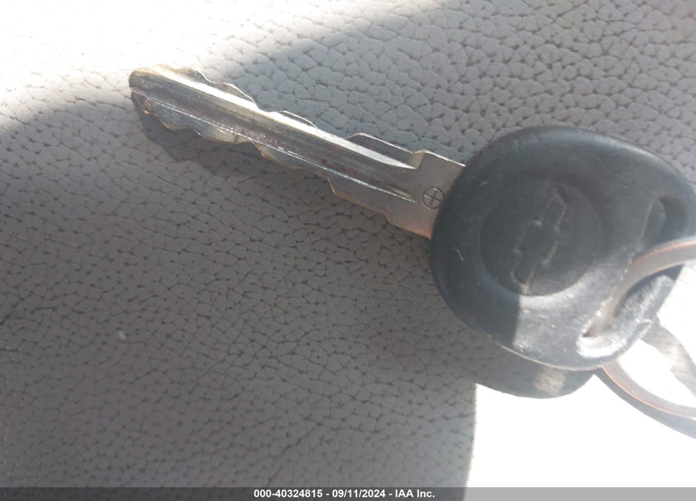 2007 CHEVROLET SUBURBAN 1500 LTZ VIN: 1GNFK16327J231893