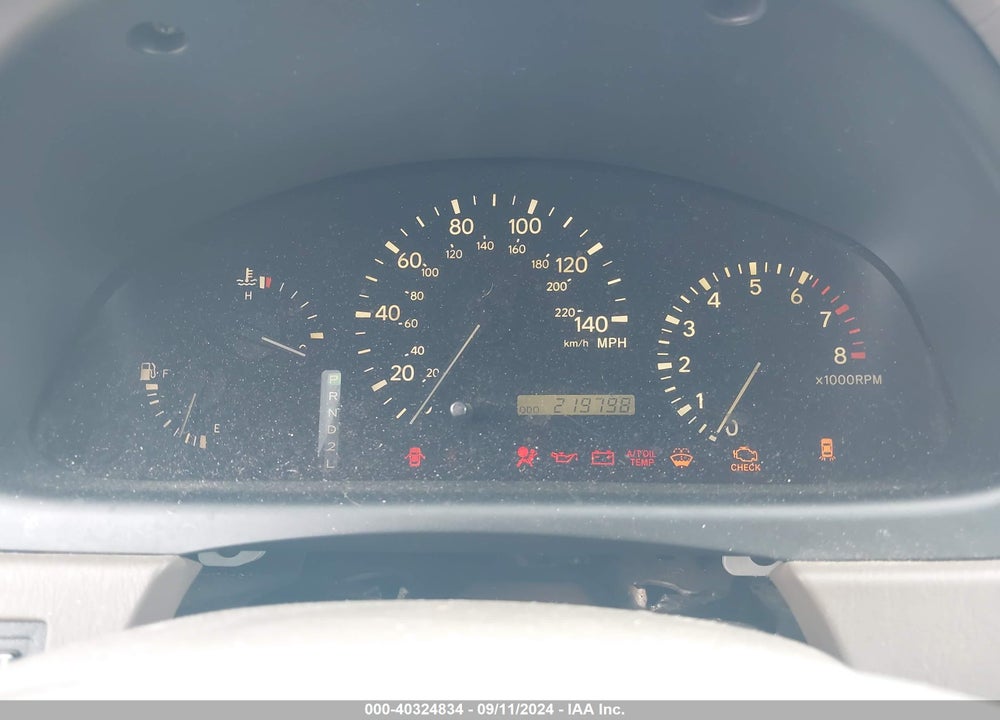 2002 LEXUS RX 300 VIN: JTJHF10U320288915