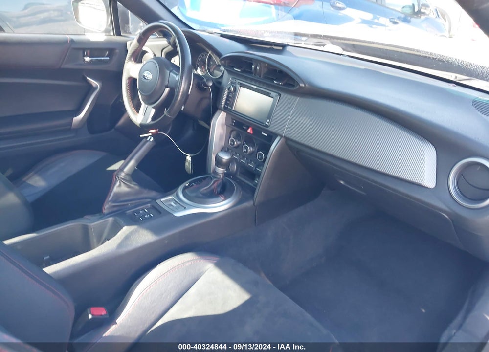 2015 SUBARU BRZ LIMITED VIN: JF1ZCAC14F8606460