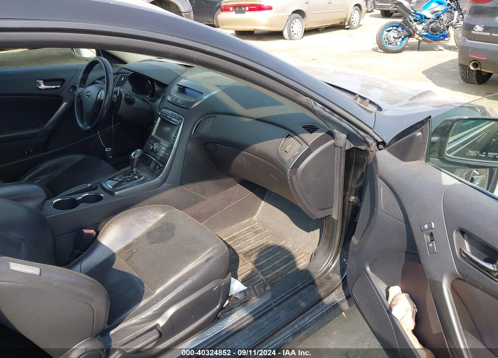 2011 HYUNDAI GENESIS 3.8 TRACK VIN: KMHHU6KH1BU046375